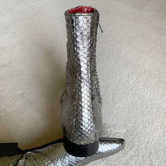 NIB JEAN-MICHEL CAZABAT ‘BOWIE’ Silver PYTHON Zip ANKLE BOOTS Size 41 EUR8 US